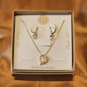 Conjunto Cravejado com Zircônia Infinito